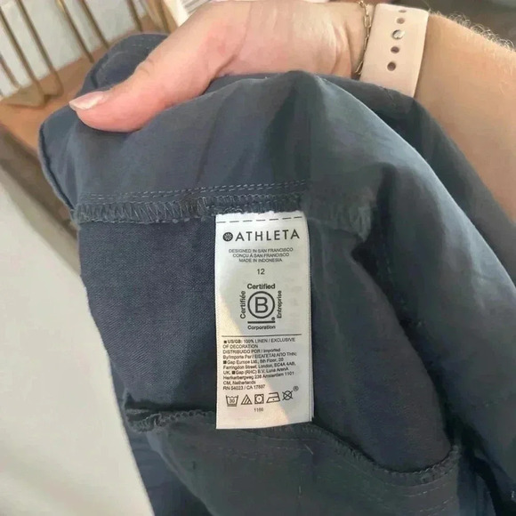ATHLETA LINEN SHORTS SIZE 12 (flawed) - Picture 4 of 6